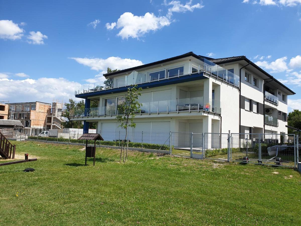 Heaven'S Gate Apartment Fonyod Exterior photo